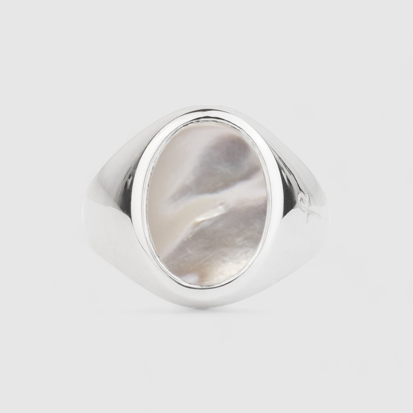 SILVER MOTHER OF PEARL OVAL SIGNET RING