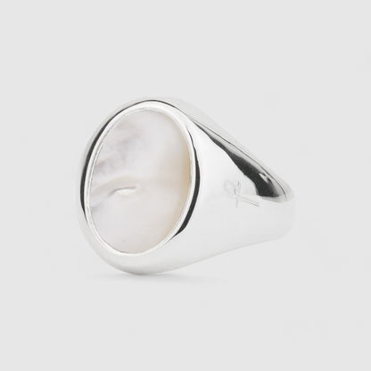 SILVER MOTHER OF PEARL OVAL SIGNET RING