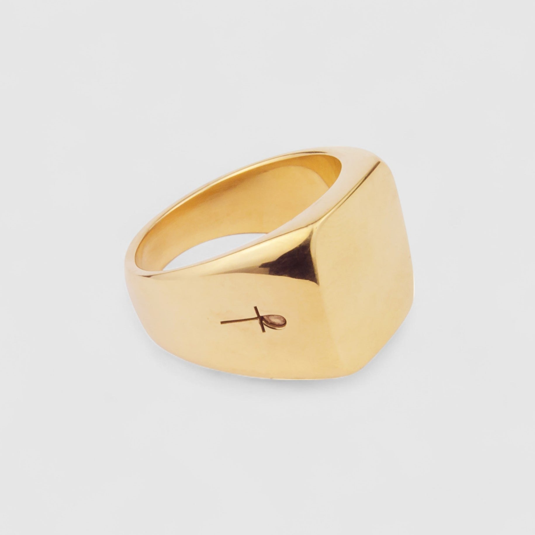 chunky gold square signet ring with phira london hallmark