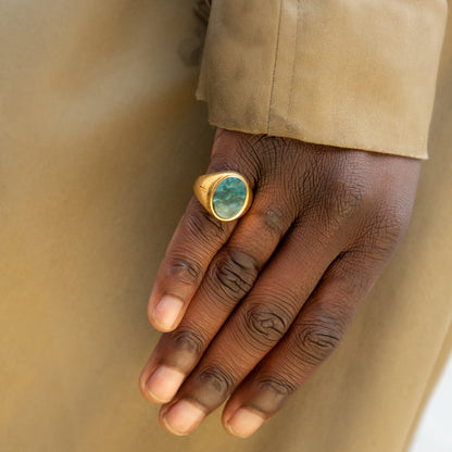 GOLD GREEN BLOODSTONE OVAL SIGNET RING