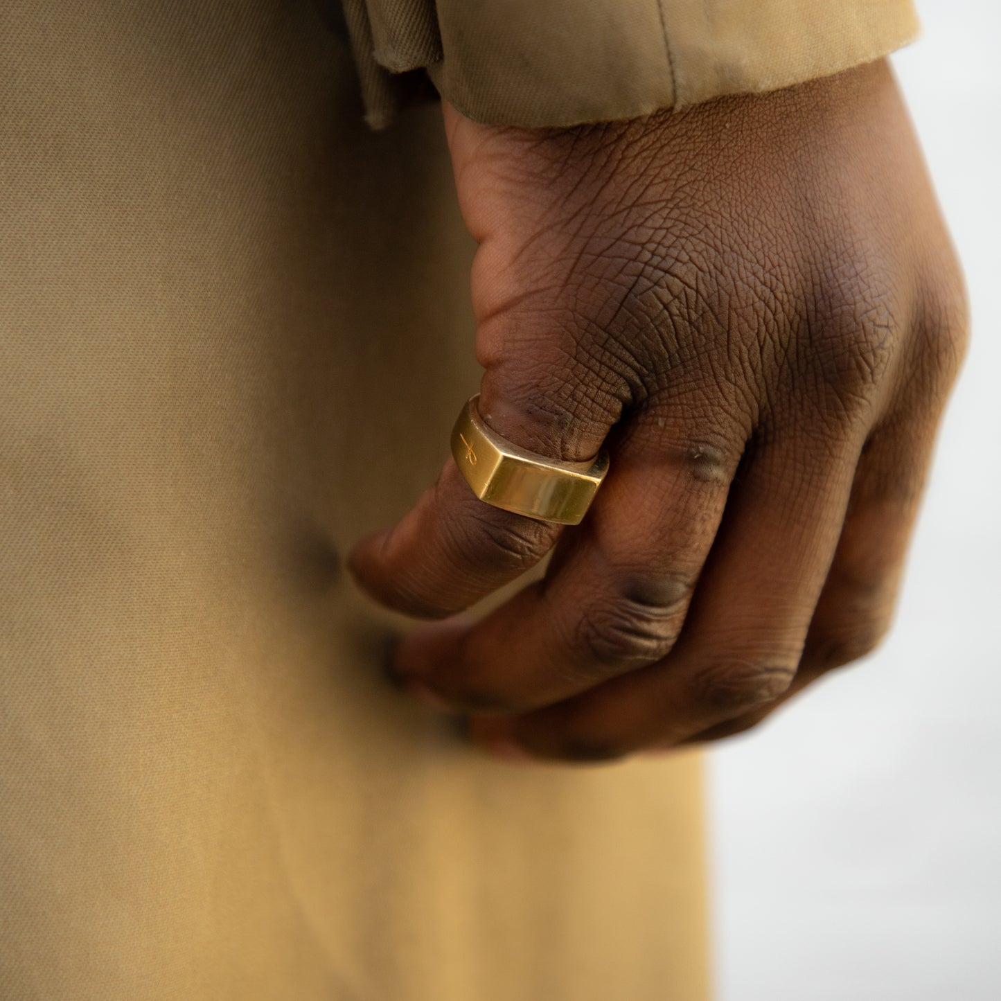 SILVER MONTPELIER SIGNET RING